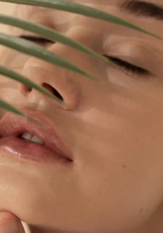 Microneedling pour traiter les cicatrices d'acné du visage dans votre centre esthétique Kyroma Institut à Veauche, près de Saint-Etienne., Veauche, Kyroma Institut